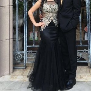 Camille la vie black  and champagne dress